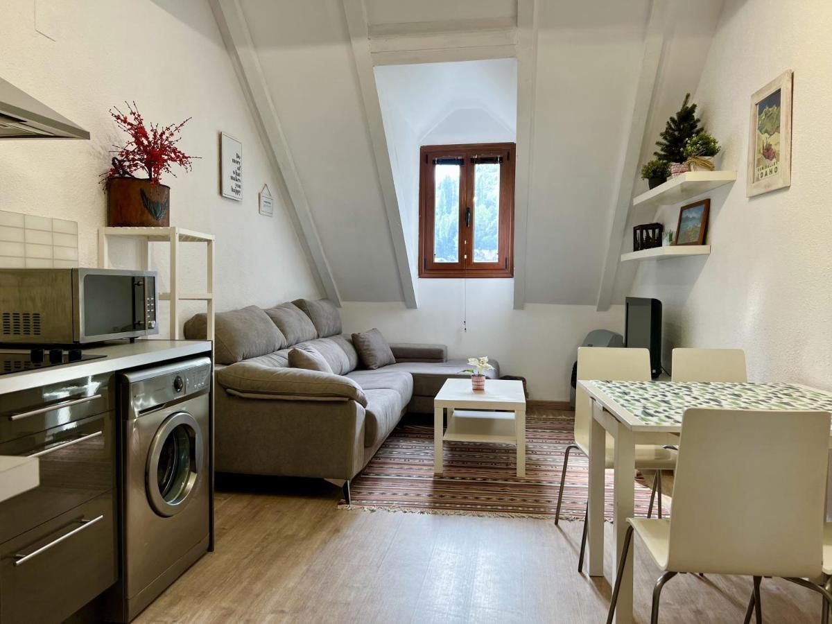 Locky - Espacio Y Exclusividad ❅ Pirineos360 ❅ Sallent de Gállego Exteriör bild